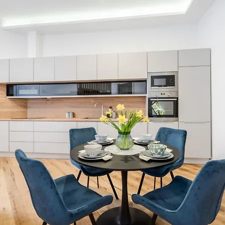 Apartment Bpr Kyanit Design With A/c