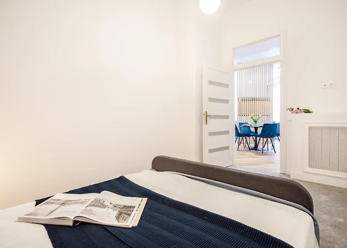 Bpr Kyanit Design With A/c Appartement Budapest